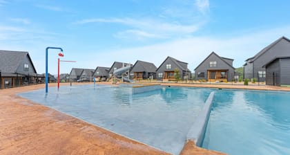 Cedar Shores 7 Bedroom Home by RedAwning