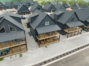 村舍, 多间卧室 | 外观