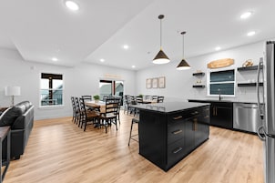 Cottage, Multiple Bedrooms | Private kitchen