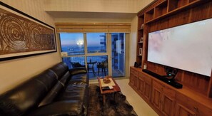 TV - SCENIC Manila Bay retreat nestled in Entertainment City across Okada & near NAIA (Parañaque)