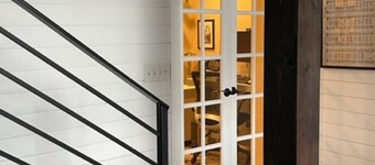 Lakefront Getaway at Lake Sawyer