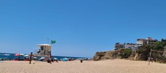 Ground floor ideal for couples 100m beach