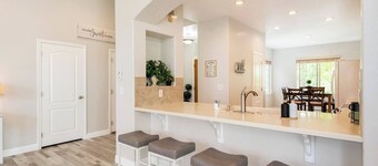 The Park House, Cozy Family-Friendly Retreat