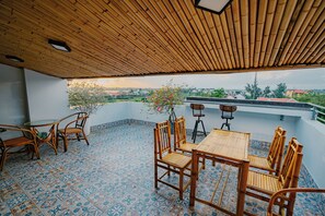 Outdoor dining - Rau Que Villa Hoi An Pool near An Bang beach (hoi an)