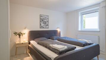 1 chambre, fer et planche Ă repasser, Wi-Fi, draps fournis