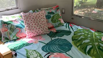 1 slaapkamer, een bureau, gratis wifi, beddengoed