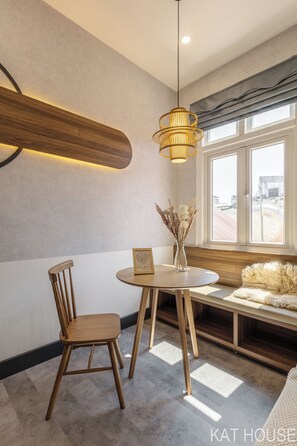 Dining - 3 bedrooms with lots of natural light, Old Quarter (Hà Nội)