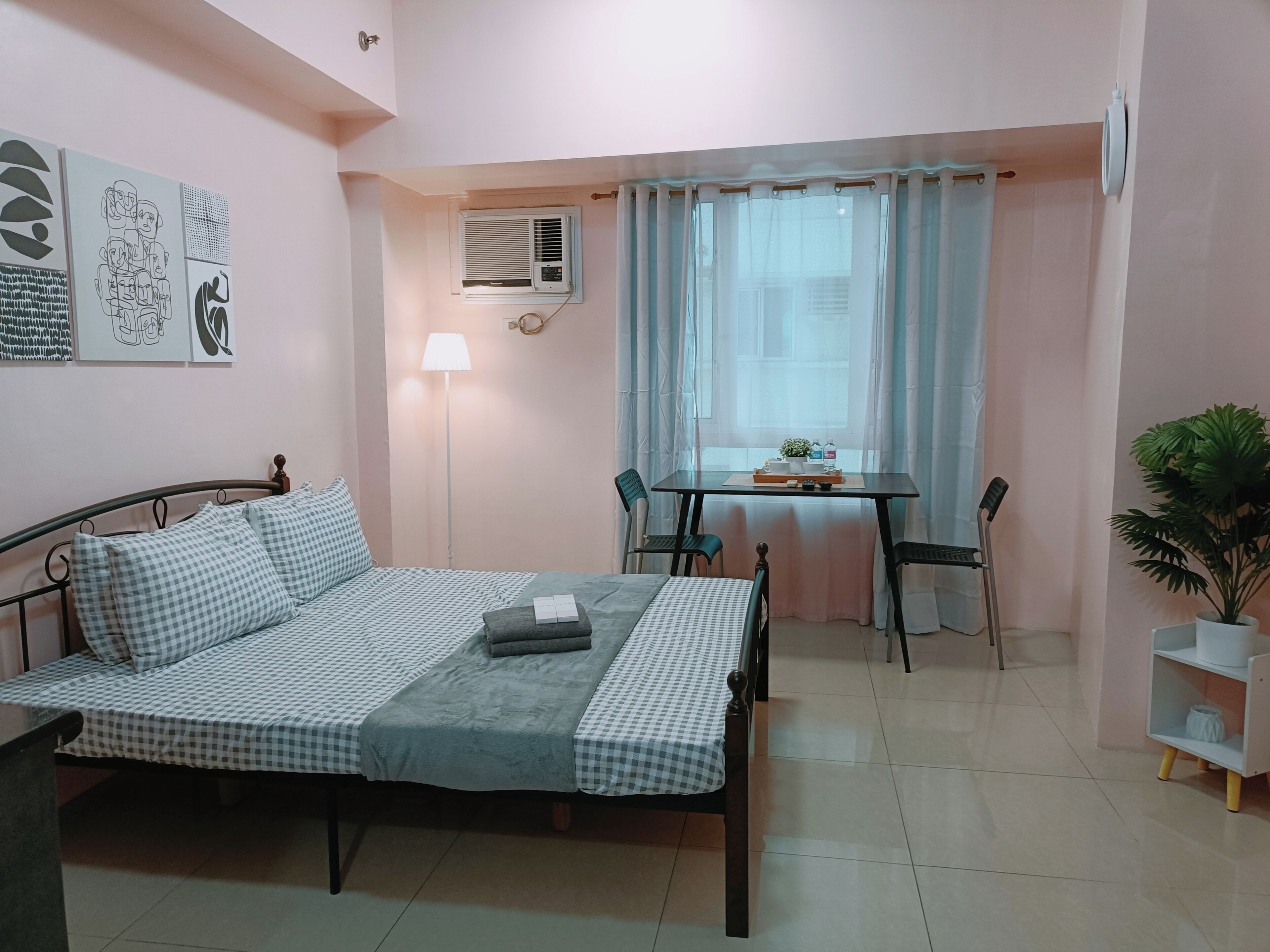 Suite estudio Deluxe | Wifi gratis y ropa de cama 