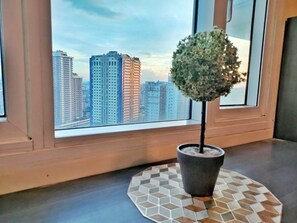 Executive Studio, 1 Queen Bed