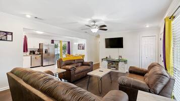 Télévision, espaces bureaux