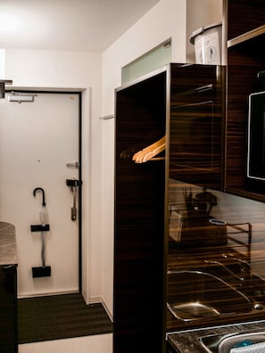 Bathtub, hair dryer, towels - 2023 Open/Shinjuku Okubo/5min 2 JR/Premium Capsule (Shinjuku City)