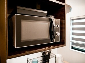 Microwave - 2023 Open/Shinjuku Okubo/5min 2 JR/Premium Capsule (Shinjuku City)