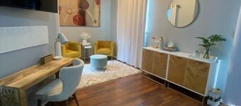 Cozy spacious condo ,perfect location  ,  all the love you need 