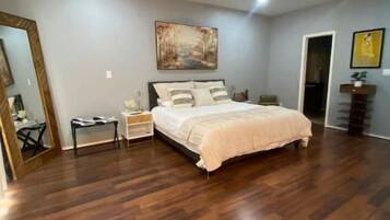 3 chambres, fer et planche Ă repasser, lit parapluie, Wi-Fi