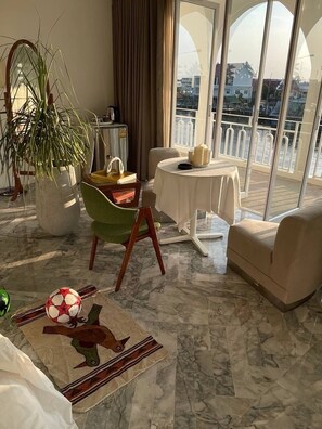 Basic Room, Balcony, River View - CASA PAPA Home&Space (Nakhon Chai Si)