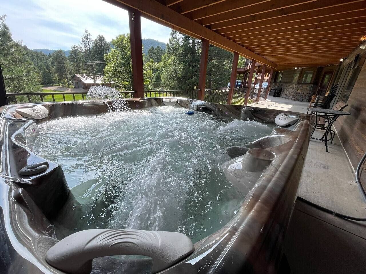 Bain à remous extérieur