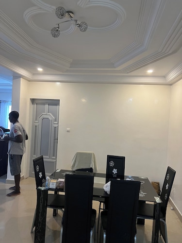 Villa Mbour 3, 20 mn Aéroport, 30 mn Plages