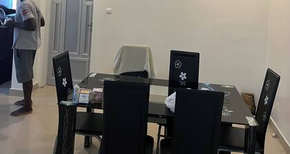 Villa Mbour 3, 20 mn Aéroport, 30 mn Plages