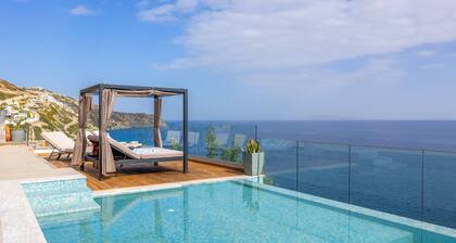 Stunning sea views, Access to a cove - Alegria Villa