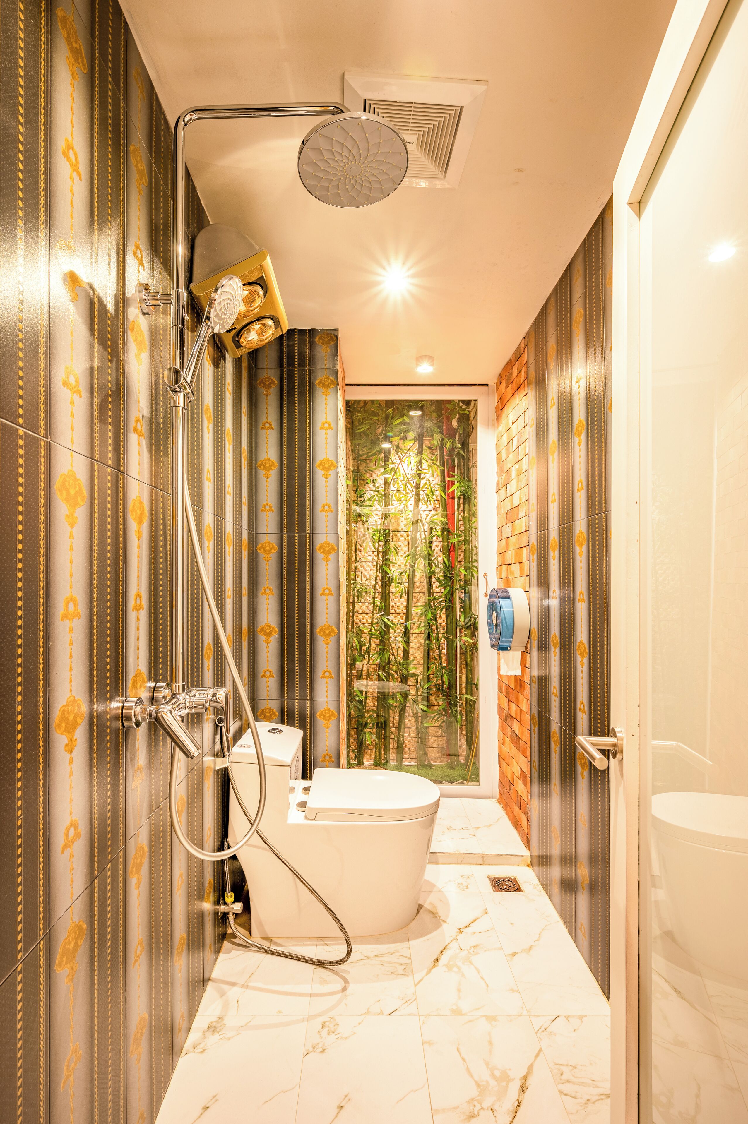 Deluxe Double Room | Bathroom