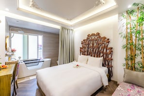 Premium bedding, memory foam beds, individually decorated, desk