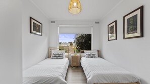 3 Schlafzimmer, Schreibtisch, Bügeleisen/Bügelbrett, kostenloses WLAN