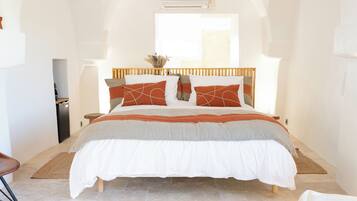 1 chambre, lit parapluie, Wi-Fi gratuit, draps fournis