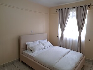 1 camera, ferro/asse da stiro, Wi-Fi, lenzuola