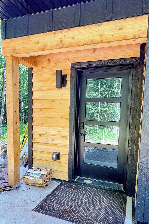 Exterior detail - Porcupine Bluff | Modern Home, Lake Views (Herbster)