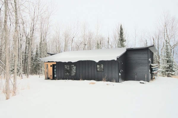 Welcome to winter adventure at Porcupine Bluff!