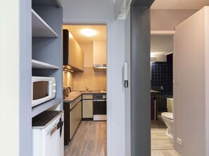 Fridge, microwave, oven, stovetop - Studio 3 people near slopes, balcony and fireplace (Gourette)