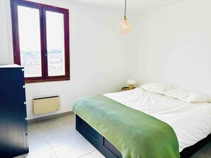 3 Schlafzimmer, kostenloses WLAN, Bettwäsche