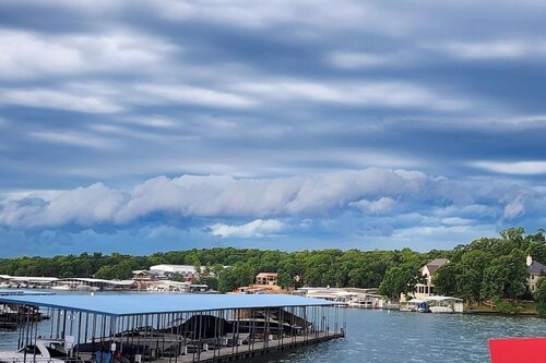 Captain Bob’s Boathouse, LOTO
