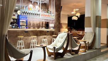 Bar junto a la alberca