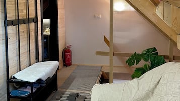 2 soveværelser, skrivebord, gratis Wi-Fi, sengetøj