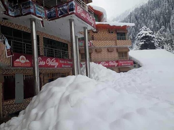 Exterior - New Green Land Hotel (Balakot)