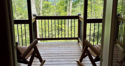 Cozy Log Cabin / Penn State Football / 20 Minutes to State College, PA
