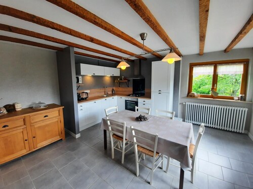 Gite au Coeur de la Nature sur les Hauteurs du Village