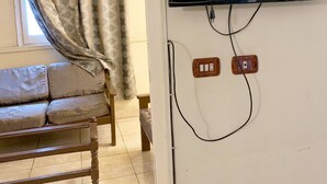 基础双人房, 吸烟房, 城市景观 | 防过敏的被褥、免费迷你吧物品、办公桌、笔记本电脑工作区