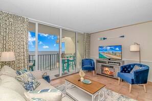 Smart TV - Cozy 2BR/2BA Oceanfront Condo - Steps from the Beach! (Murrells Inlet)
