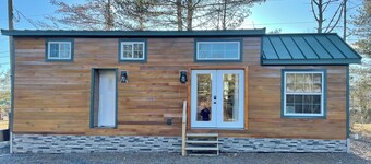 Cabin-style tiny home along best elk viewing road 