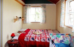 2 Schlafzimmer, Reisekinderbett, kostenloses WLAN