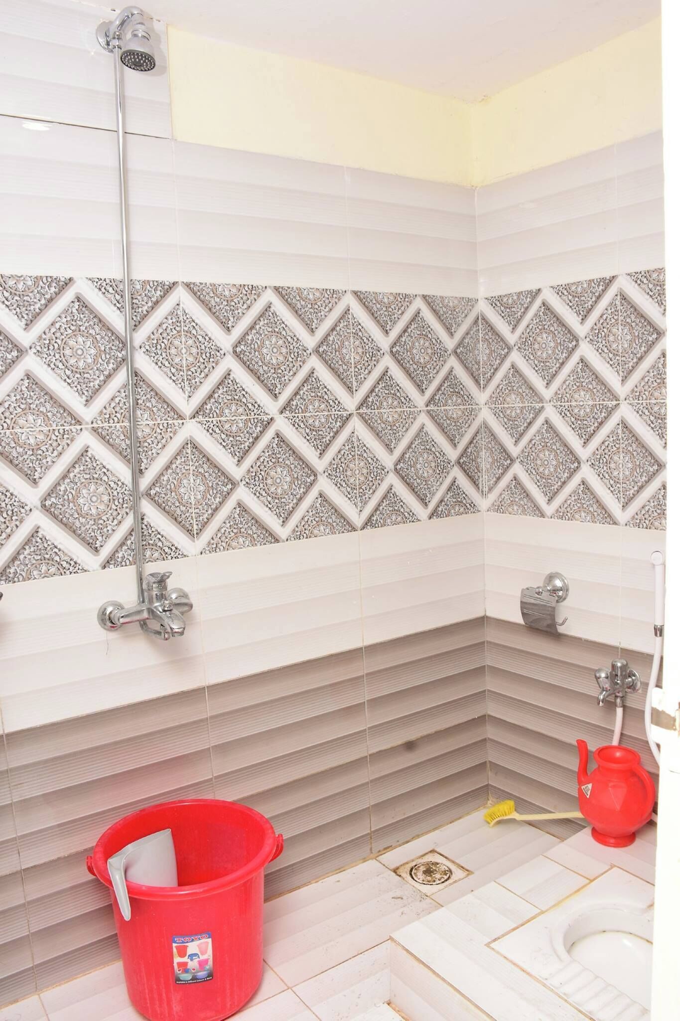 Ducha, artículos de tocador de diseñador, toallas, jabón