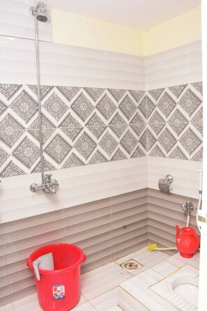 Ducha, artículos de tocador de diseñador, toallas, jabón