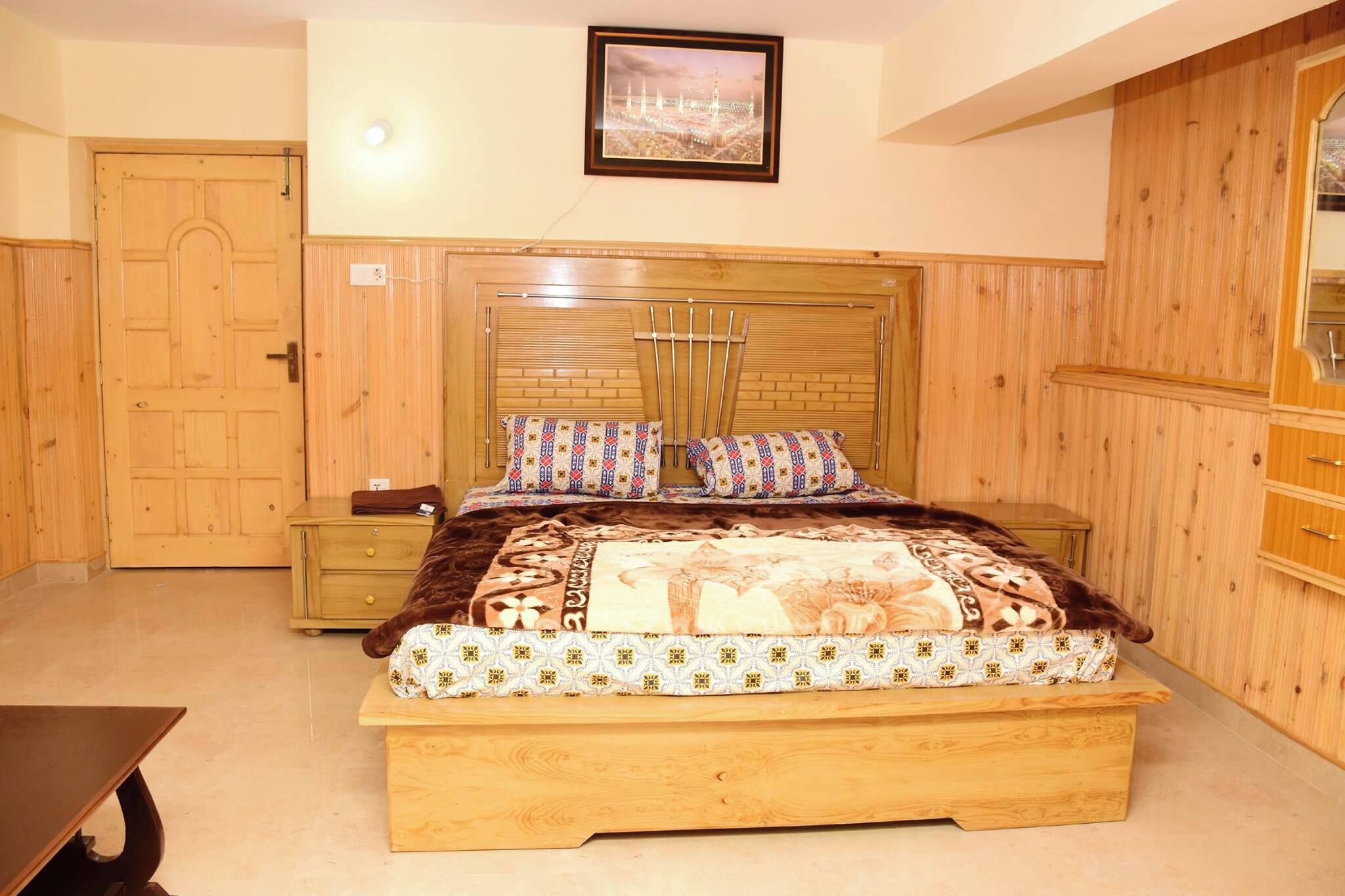 Chambres insonorisées, fer et planche à repasser, Wi-Fi gratuit