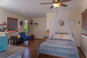 1 habitación, tabla de planchar con plancha, wifi y ropa de cama 