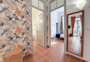 2 bedrooms