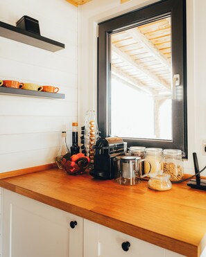 Interior - Transylvanian Tiny House Apuseni Mountains. (Mătișești, Comuna Horea)