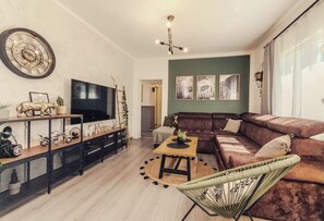 Living area - Holiday house Kristina with pool (Tinj)