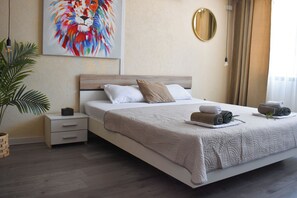 3 bedrooms, iron/ironing board, WiFi, bed sheets - Holiday house Kristina with pool (Tinj)